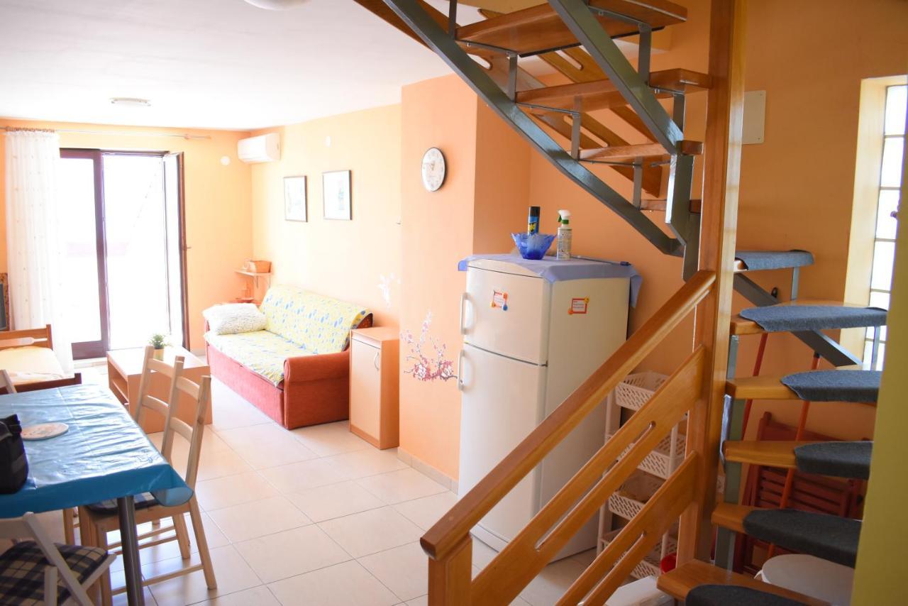 Apartments Pine Diver Pinezići Eksteriør billede